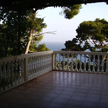 Apartments Var *