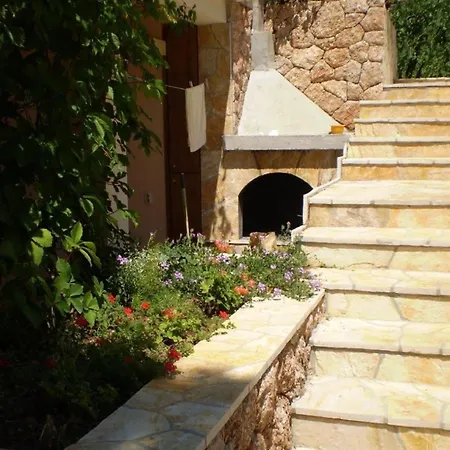 Apartments Var דירה סבטה נדלייה
