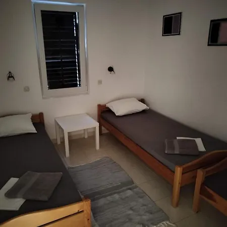 דירה Apartments Var סבטה נדלייה